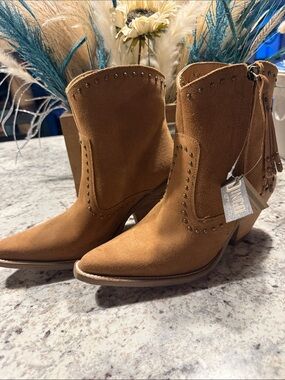 Women’s Dingo Suede Western Ankle Boots - Tan